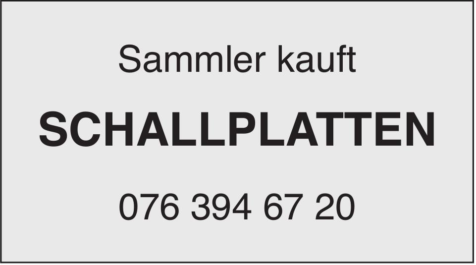 Sammler kauft SCHALLPLATTEN